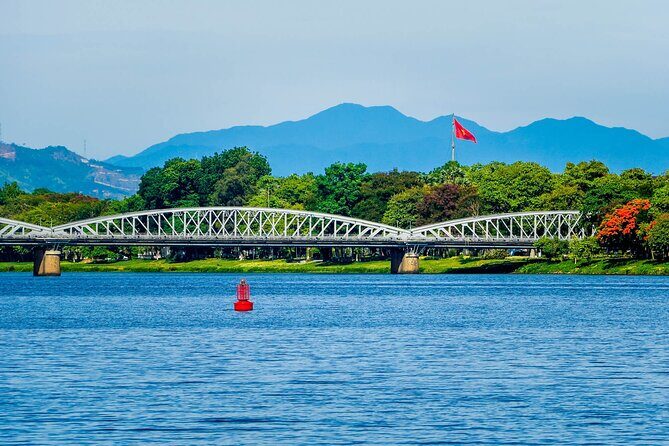 Private Hue Discovery Tour with Car and English Driver - Introduction to the Tour