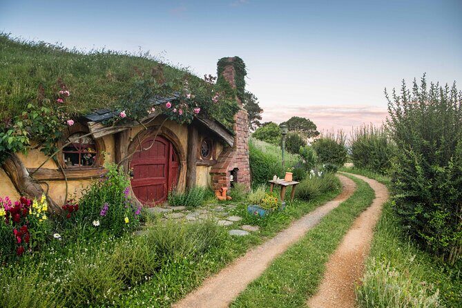Private Journey to Middle-earth: Hobbiton Movie Set - Ex Auckland - Price and Value: Is It Worth It?
