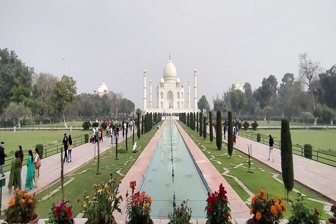 Private Taj Mahal Day Tour by Car from Delhi - All Inclusive - Next Stop: Agra Fort