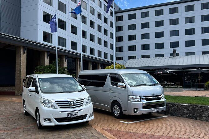 Private Transfer From Auckland Airport To Piha Beach - Detailed Review: Your Stress-Free Journey from Auckland Airport to Piha Beach