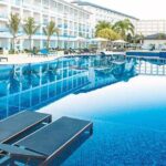 Private Transfer from Montego Bay Airport to Falmouth Hotels - Who Should Consider This Transfer?