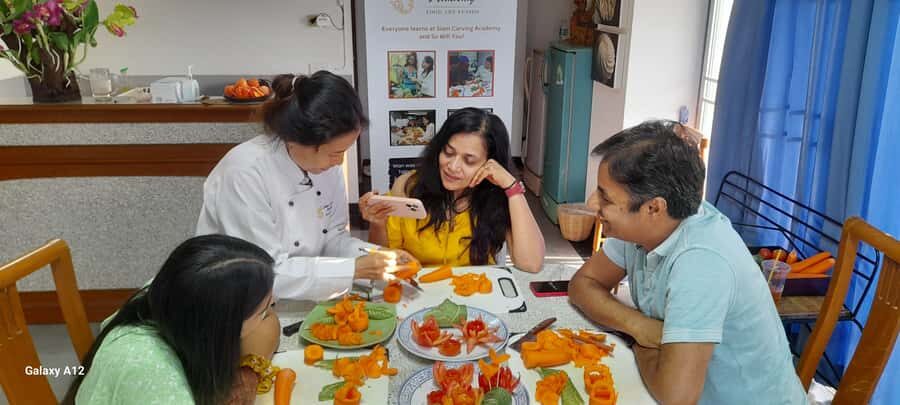 Professional 6-Hour Thai Fruit and Vegetable Carving Class - What You Can Expect from the Class