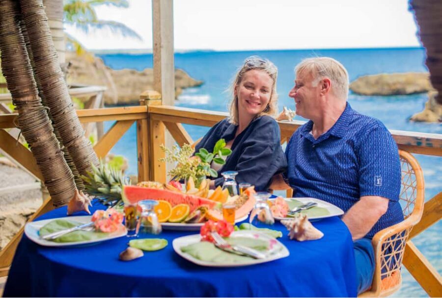 Punta Cana: Restaurant and Beach Club Tour with Transfer - A Closer Look at the Tour Experience