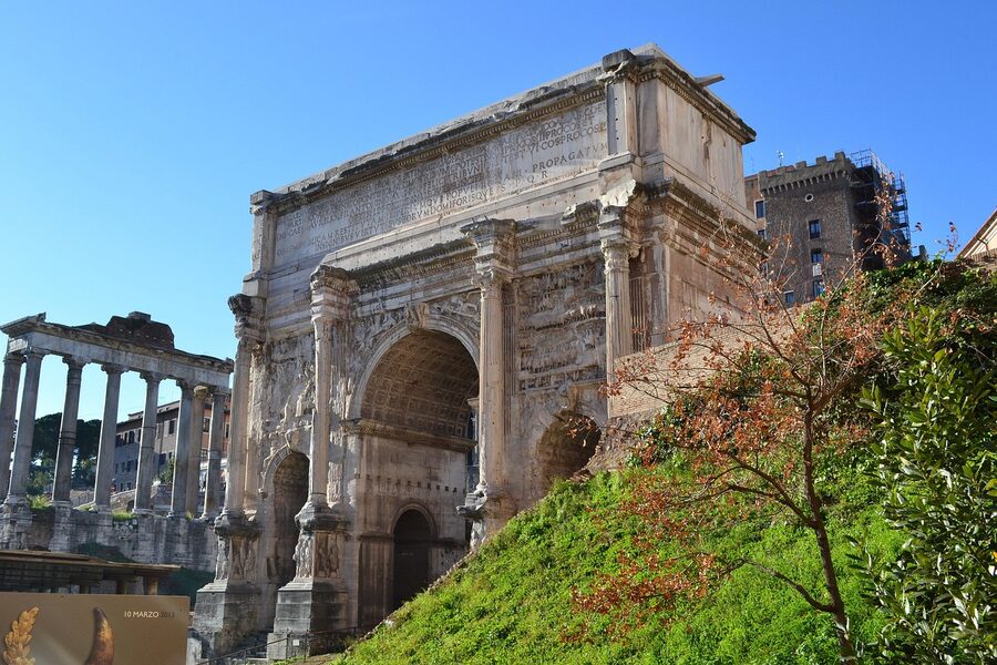 Roman Forum columns and triumphal arch