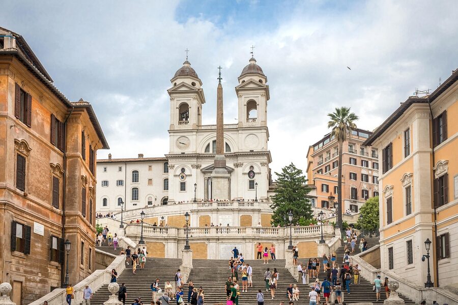 Spanish Steps Rome with crowds