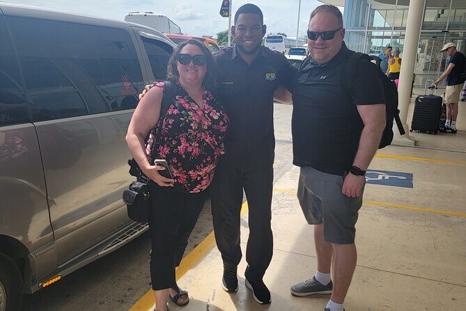 Round-Trip from Punta cana airport to Uvero Alto Hotels - The Real Value of This Transfer