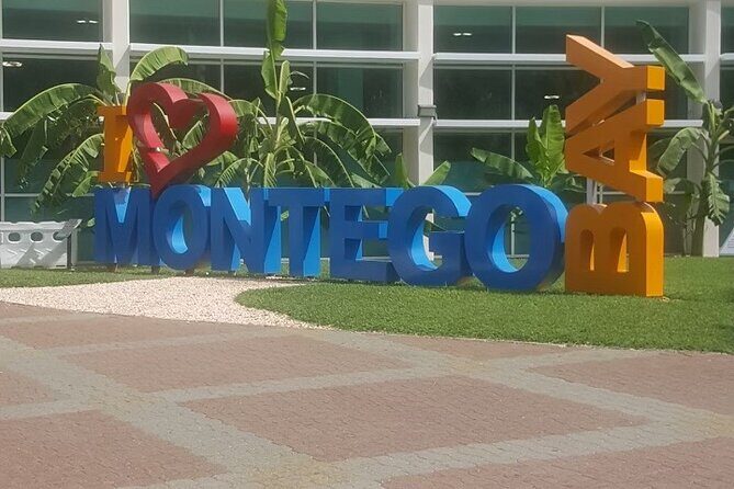 Runaway Bay Airport Transfer - What to Expect: The Experience in Detail