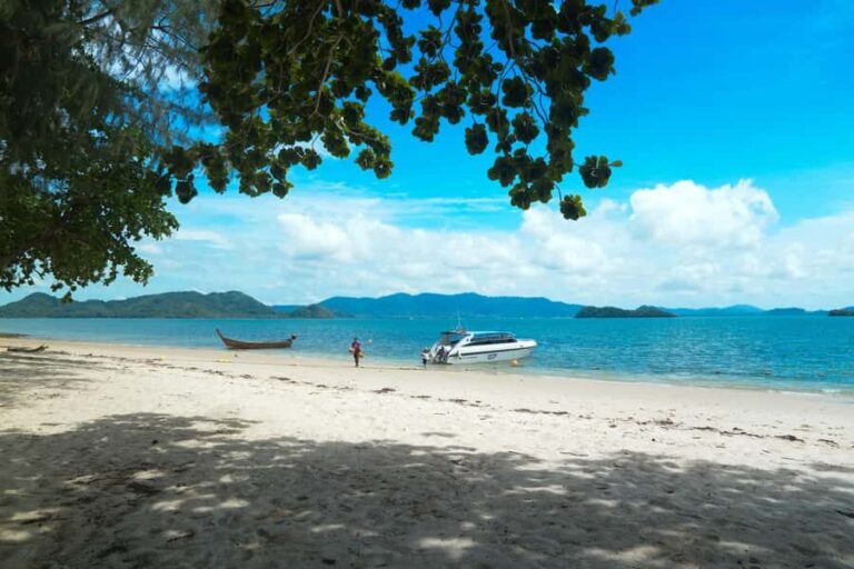 Sarasin Pier: Iconic James Bond Experience by Speedboat - Who Is This Tour Best For?  