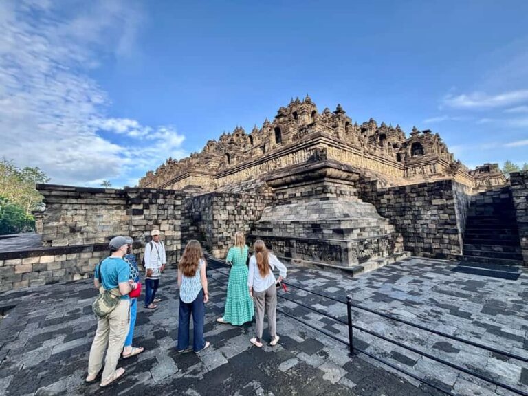 Semarang: Borobudur Private Day Tour Drop Off At Yogyakarta - FAQs  