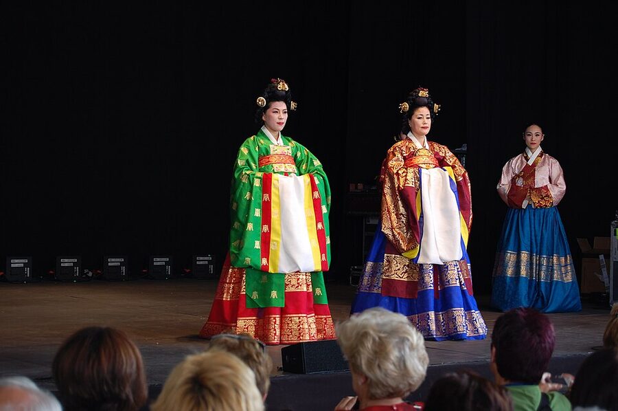 Joseon royal hanbok costumes on display