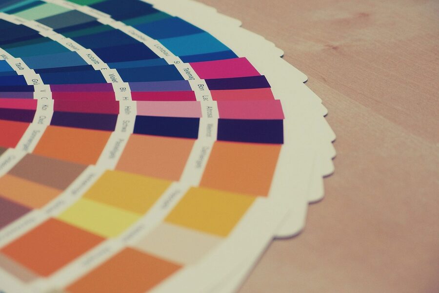 Fanned-out color swatch spectrum used for personal color analysis