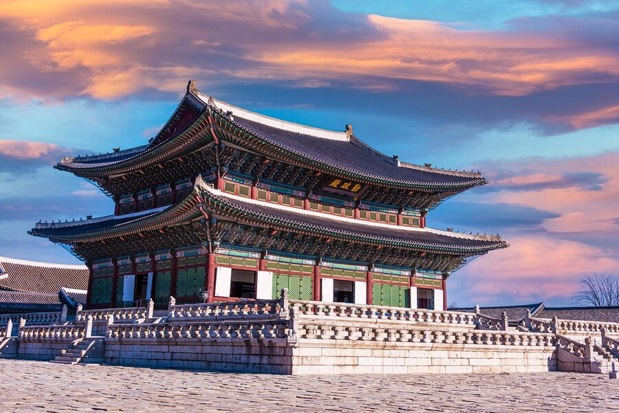 Gyeongbokgung Palace pagoda in Seoul
