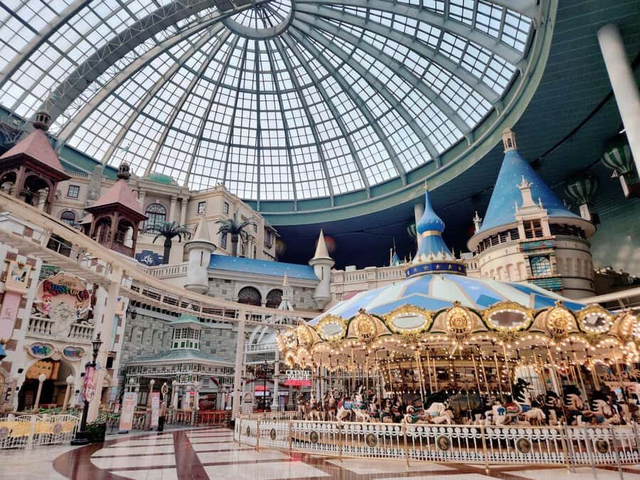 Seoul: Lotte World Adventure Entry Ticket - Who Will Love This Experience?