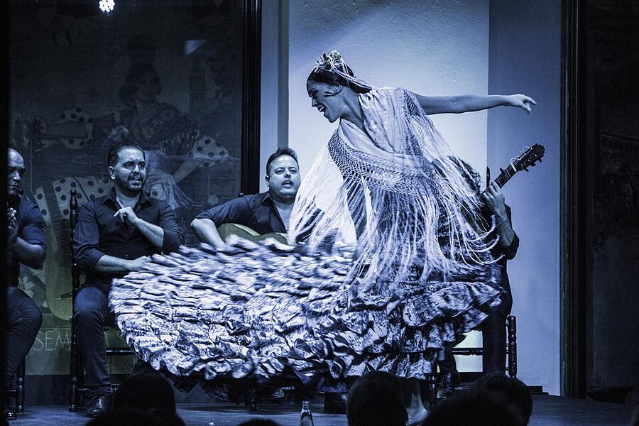 Tablao Flamenco El Arenal show, Seville