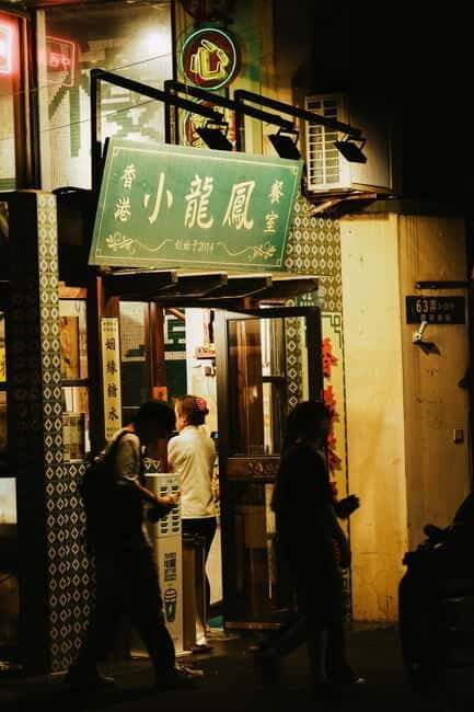 Shanghai: Coffee and Breakfast Guided Experience - Pastries and Baked Goods