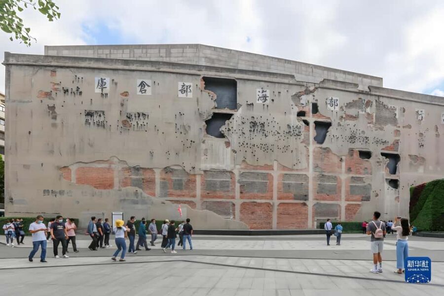 Shanghai: Sihang Warehouse & Bund City Walk day Tour - Discovering the Stories Behind the Last Letters