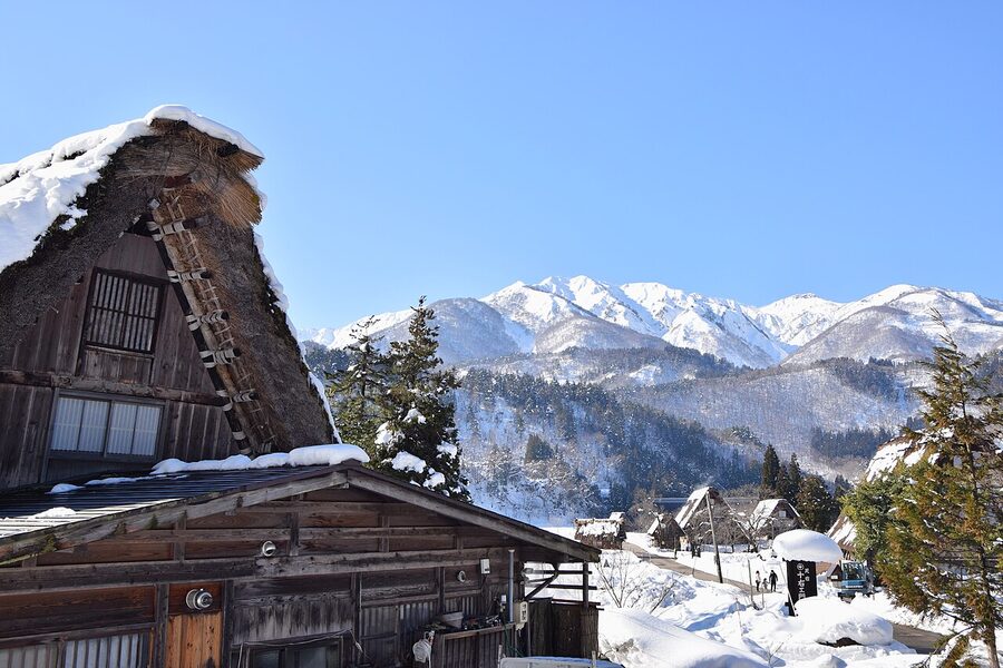 Shirakawa-go village in winter with heavy snow