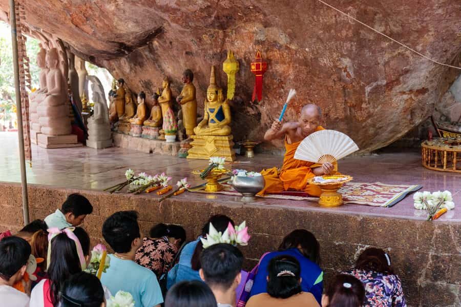 Siem Reap: Phnom Kulen Waterfall in English/Japanese Guide - Itinerary Breakdown: What to Expect