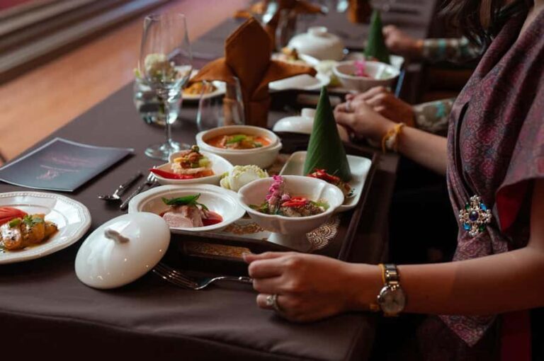 Siem Reap Royal Ballet and Traditional Dance with Dinner - Who Will Love This Experience?  