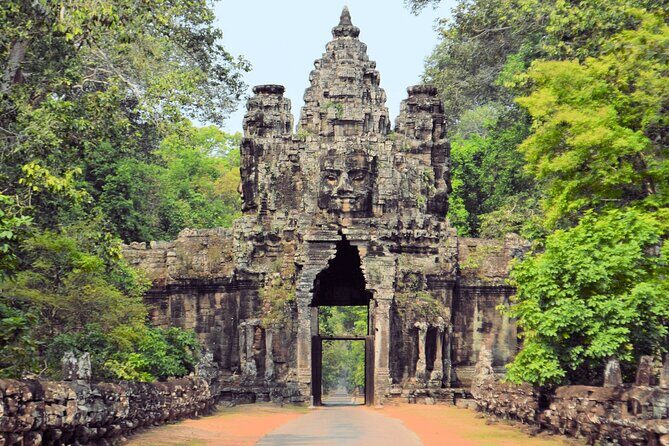 Siem Reap to Phnom Penh Journey 5 Day Cambodia Heritage Tour - What Makes This Tour Stand Out?
