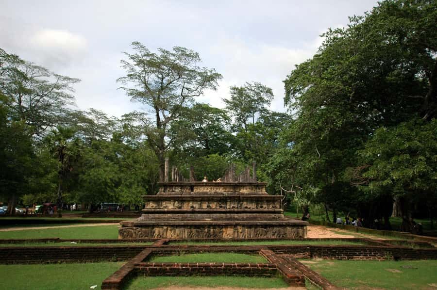 Sigiriya:Polonnaruwa Day Tour WithMinneriya Elephant Safari - Practical Details and Tips