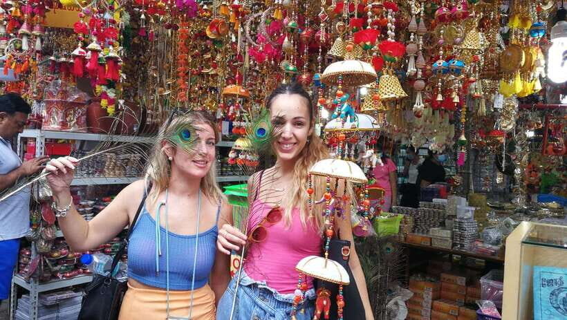 Singapore: Chinatown and Little India Guided Walking Tour - A Deep Dive into the Experience