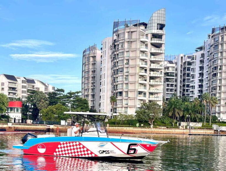 Singapore: Southern Island Speedboat Tour - An In-Depth Look at the Singapore Southern Island Speedboat Tour