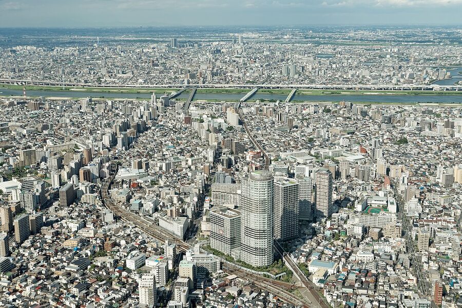 View over Tokyo from Skytree observation deck alternate angle