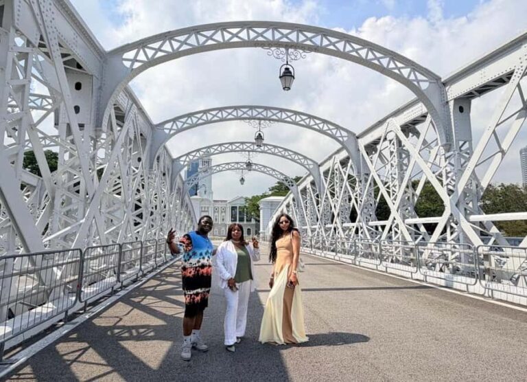 Sparkling Singapore City tour-RiverCruise, LightShows, Satay - Transport, Timing, and Group Size