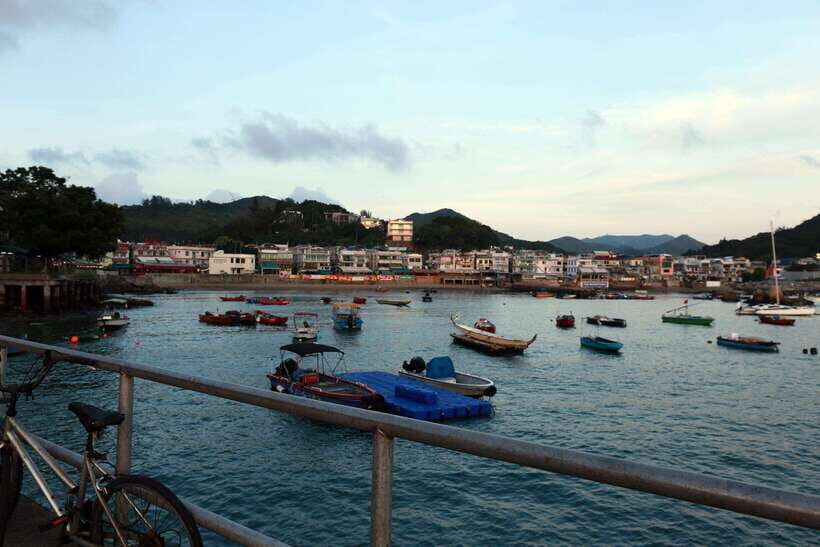 Spectacle Hong kong Lamma Island Day Tour - What to Expect: A Step-by-Step Breakdown