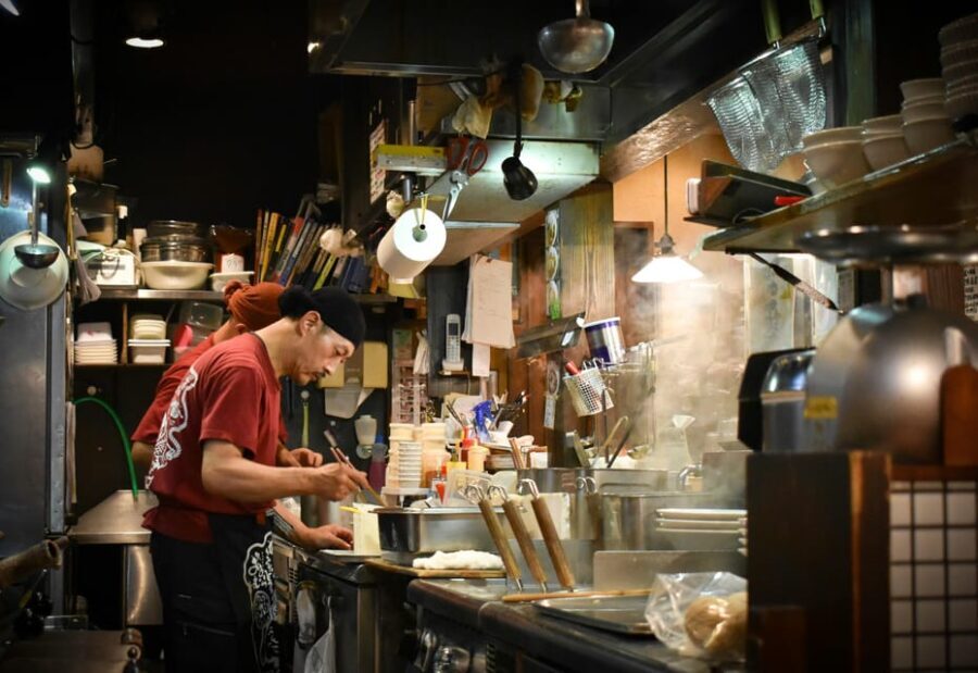 Street Eats & Izakaya Treats: Your Ultimate Tokyo Food Tour - What to Expect on Your Food Tour
