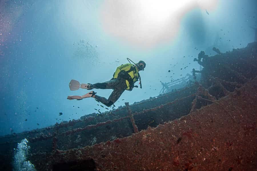 Sunshine Coast: Scuba Dive the Ex-HMAS Brisbane Ship Wreck - The Practicalities: What You Need to Know