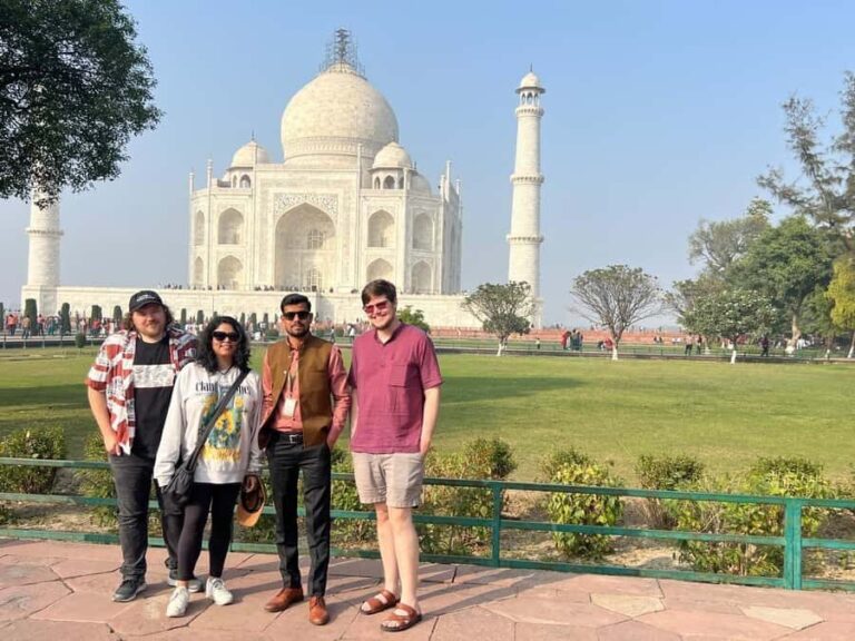 Taj Mahal: Express Entry Ticket For Sunrise Tour with guide - An In-Depth Look at the Sunrise Taj Mahal Tour