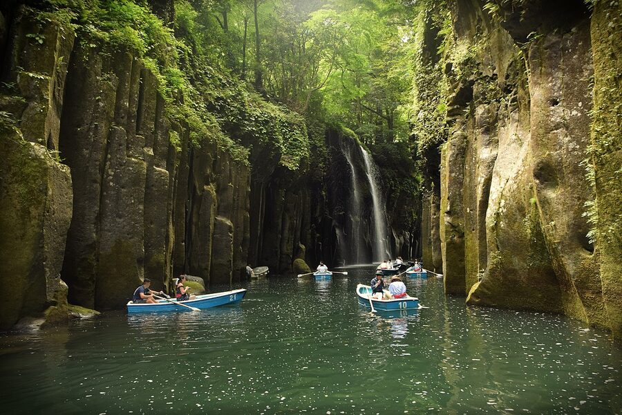 Narrow cliff section of Takachiho Gorge with basalt columns