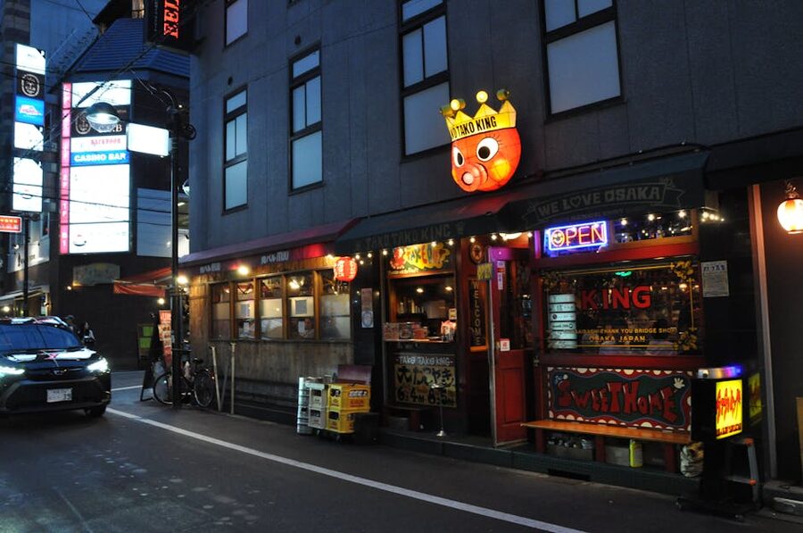 Takoyaki King restaurant in Osaka Dotonbori area at dusk