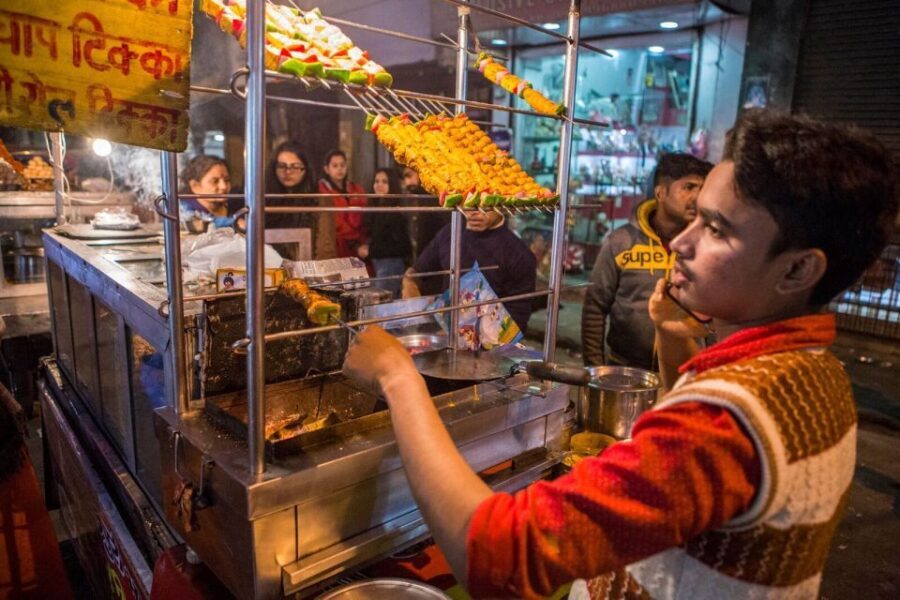 Taste Delhi: Street Food, Rickshaw & Market Walk - The Itinerary: A Closer Look