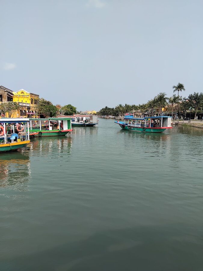 lively boats on the Thu Bon River in Hoi An