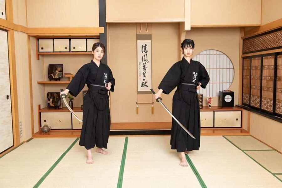 Tokyo 6 hr Private Guided Tour & Samurai Sword Experience - Who Should Book This Tour?
