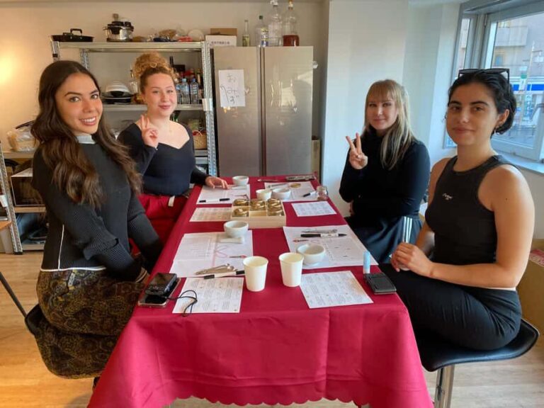 Tokyo: Asakusa 1-Hour Incense Making with Local Artisan - The Experience: A Closer Look at Incense Making in Asakusa