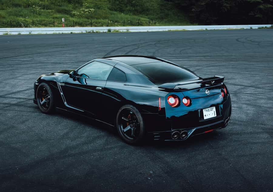 Tokyo C1 Night Drive  GT-R, Chaser & S15 JDM Experience - The Cars: Power, Sound, and Style