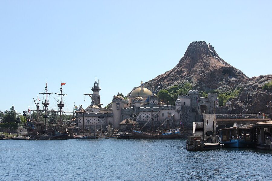 Tokyo DisneySea park view