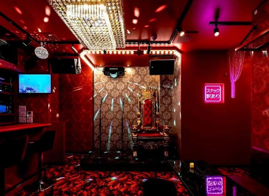 Tokyo: Ebisu Japanese Karaoke Snack Bar Experience - Who Would Enjoy This Experience?