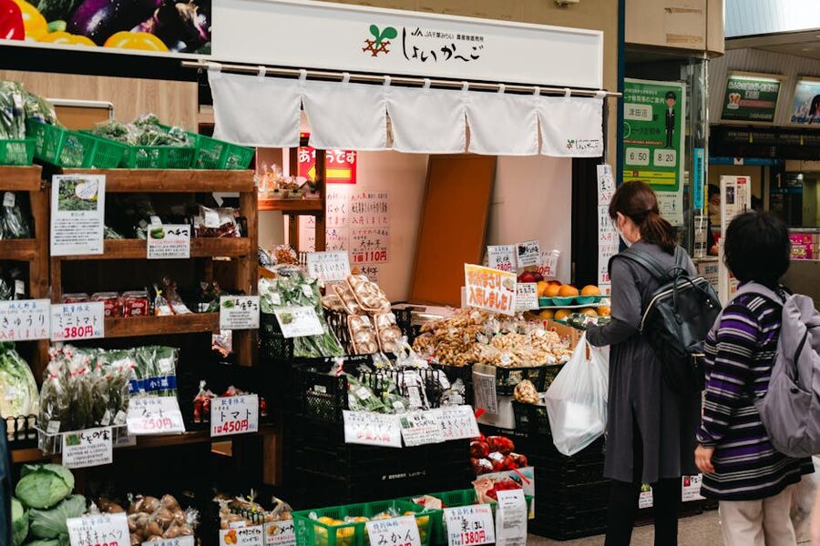 Shoppers at fresh produce market in Tokyo