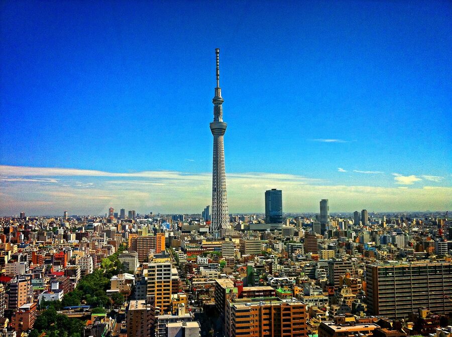 Tokyo Tower daytime view