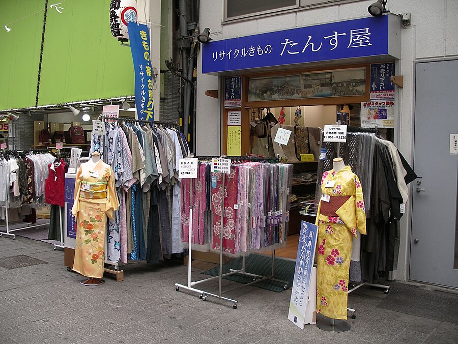 Kimono second-hand recycle shop in Asakusa Tokyo
