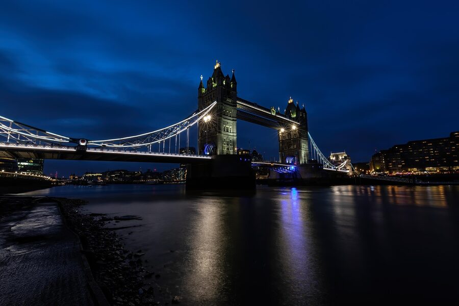 Tower Bridge long exposure night Thames London