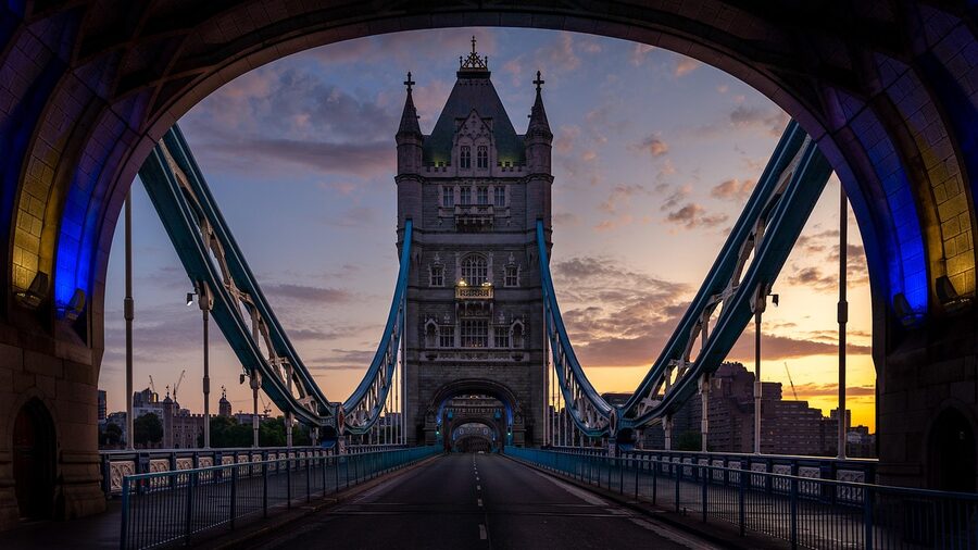 Tower Bridge sunrise London