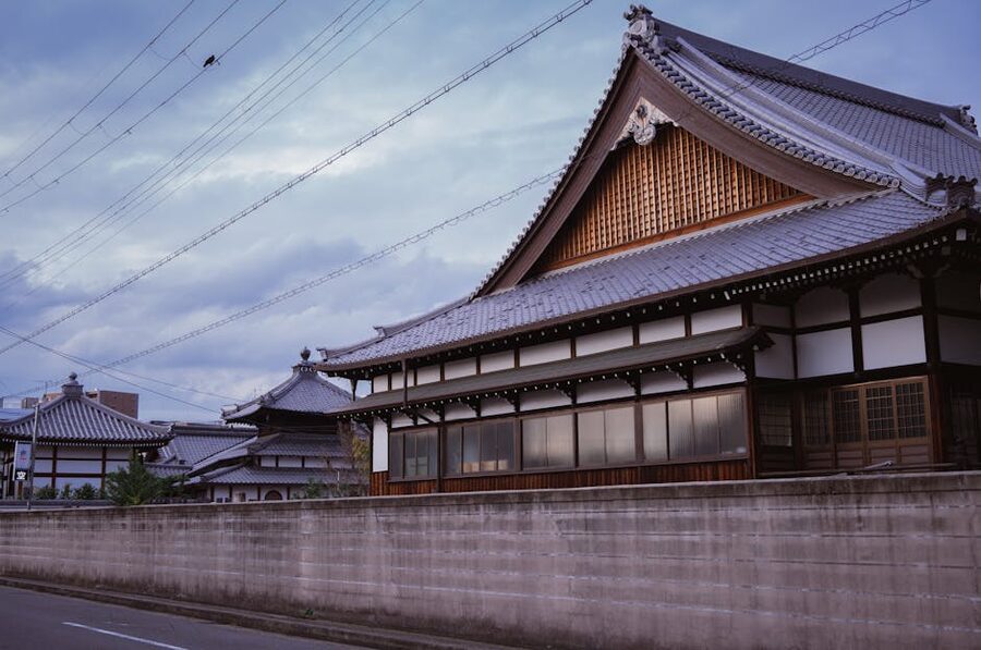 Traditional Kyoto architecture in Higashiyama