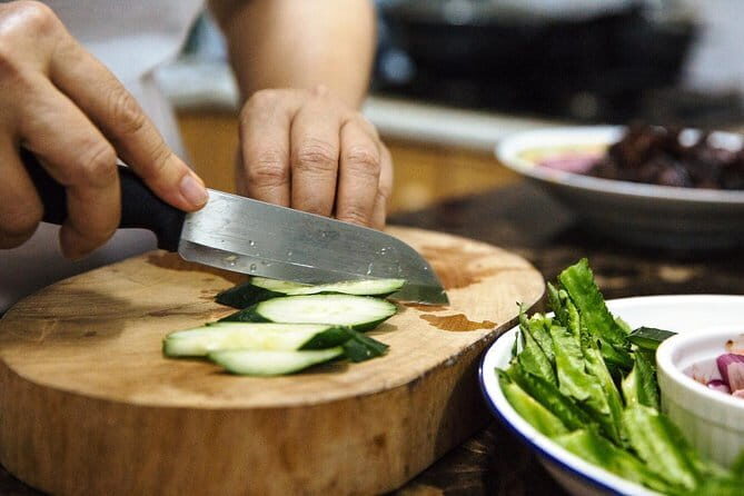 Traditional Peranakan and Malay Cooking Class in Malacca - What to Expect During the Tour
