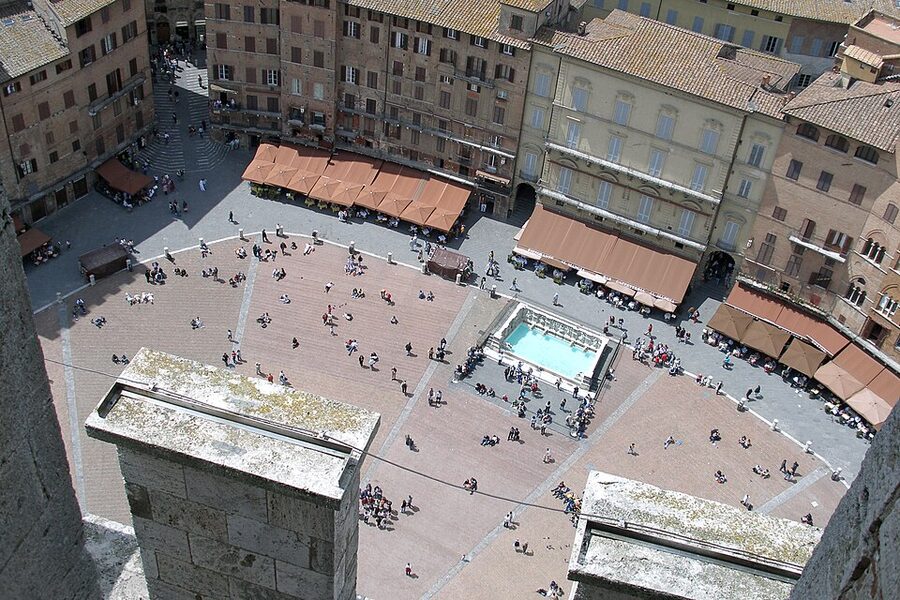 Torre del Mangia at Piazza del Campo Siena